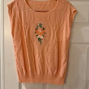 VTG Peach Knit Top with Floral Embroidery